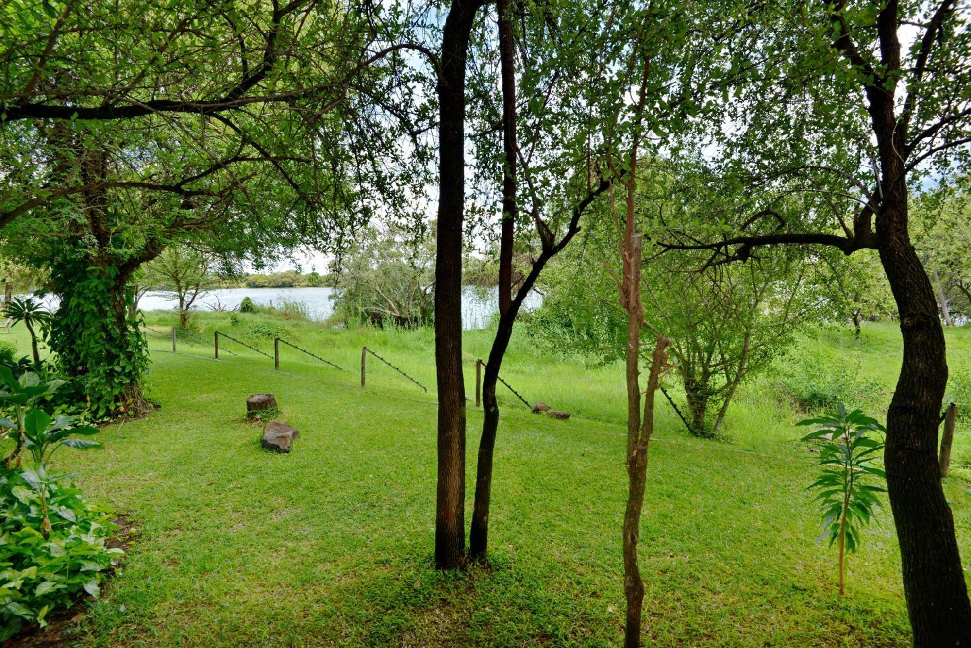 River View Lodge カサネ 部屋 写真