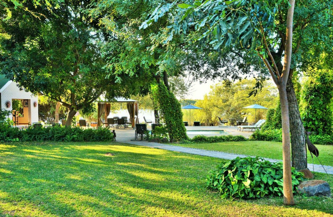 River View Lodge カサネ エクステリア 写真